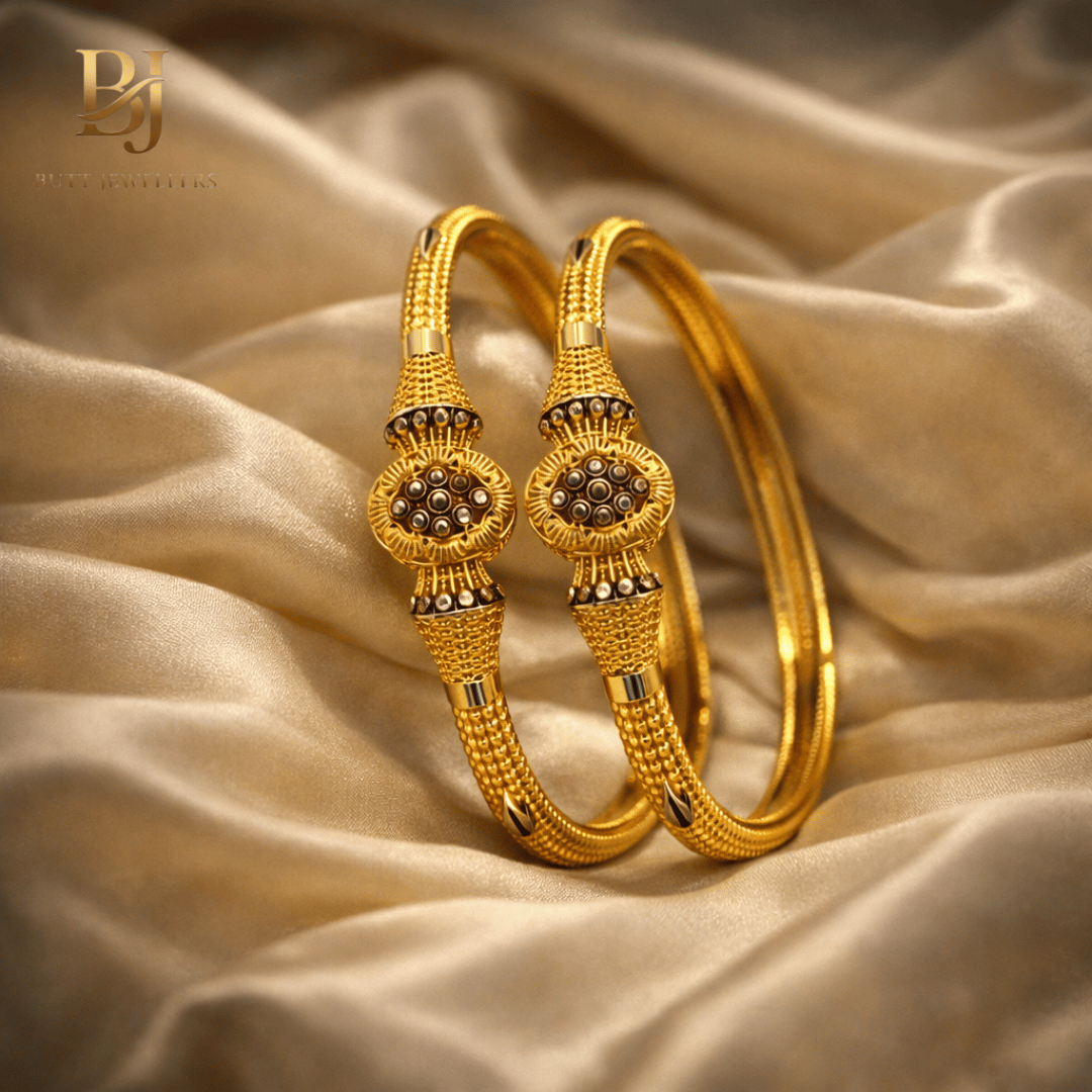 Zariya Classic Gold Bangle